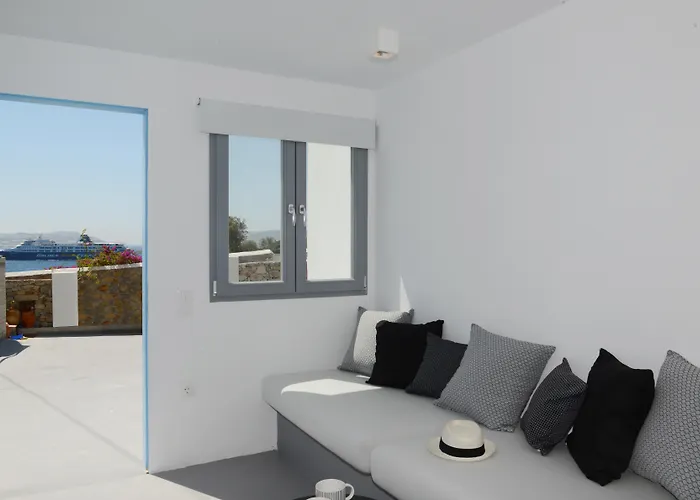 Nimbus Mykonos Hotell 4*