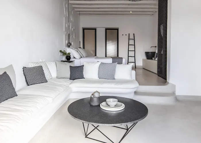 Nimbus Mykonos Hotell 4*